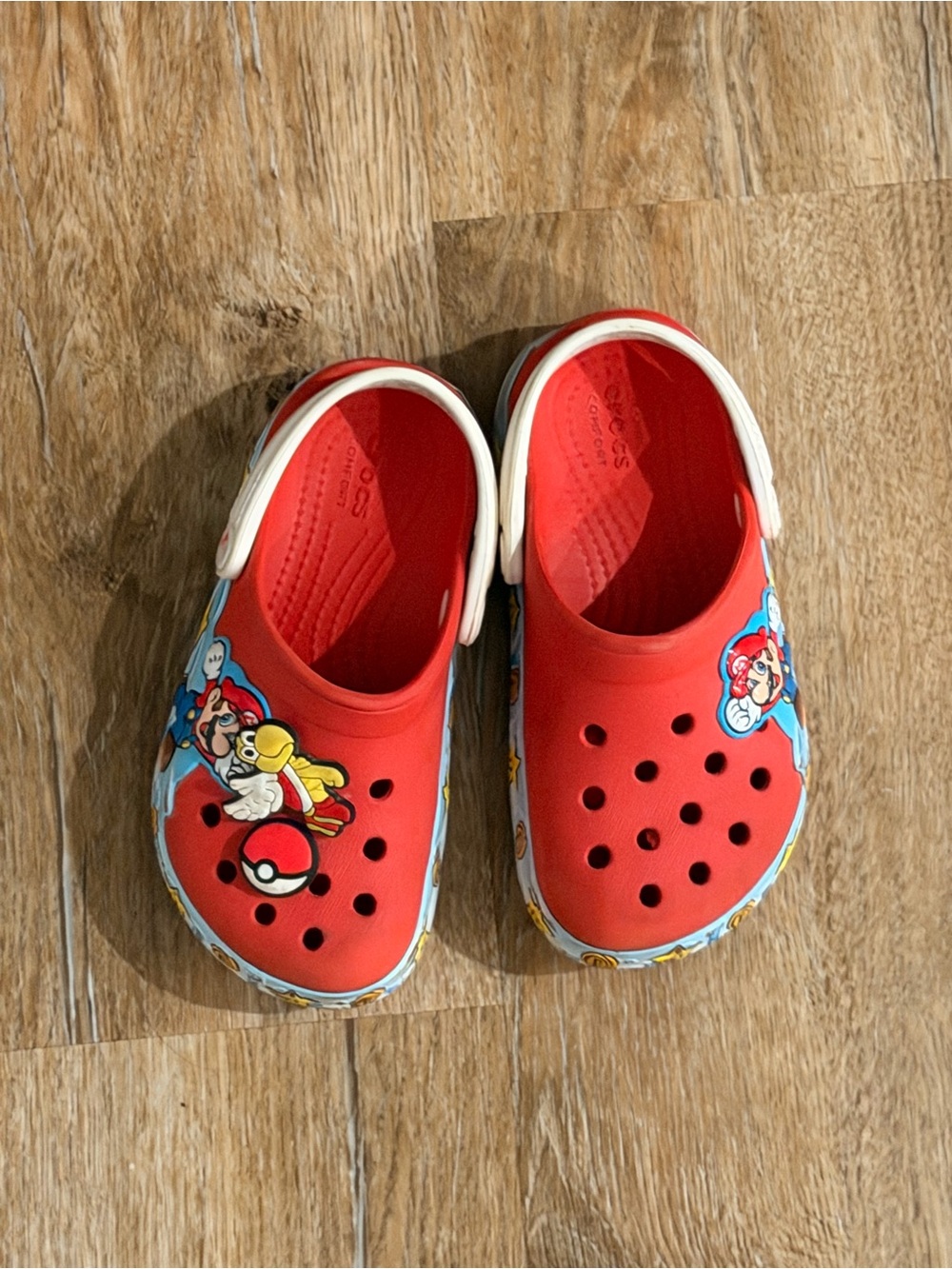 CROCS Kids Red Super Mario & Pokémon Clog Sandals